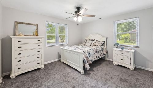 8061 Packard Ave, Saint Louis MO 63134-1519 exterior