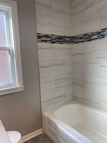 1701 85 St, Chicago IL 60617-2212 exterior