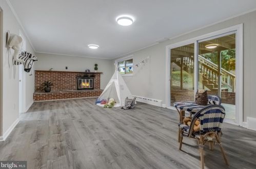 1633 Martha Ter, Rockville MD 20852-4133 exterior