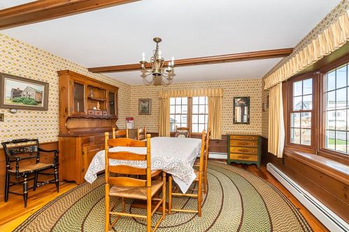 152 Atlantic Ave, Seabrook NH 03874-4828 exterior