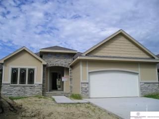 1102 184 St, Omaha NE  68022-3858 exterior