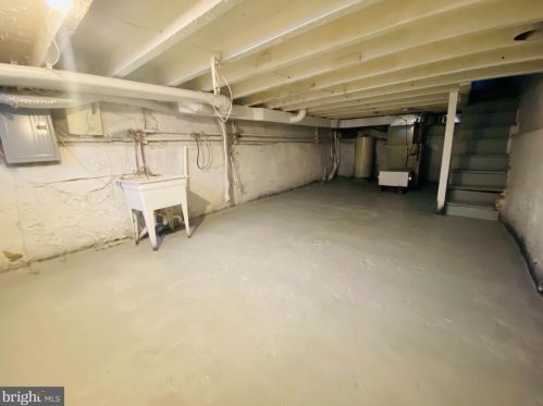 2671 Livingston St, Philadelphia PA 19134-5319 exterior