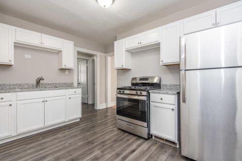 3235 45th St, Milwaukee WI  53219-4816 exterior