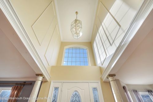 17 Cottonwood Dr, Jackson Twp NJ 08527-4940 exterior