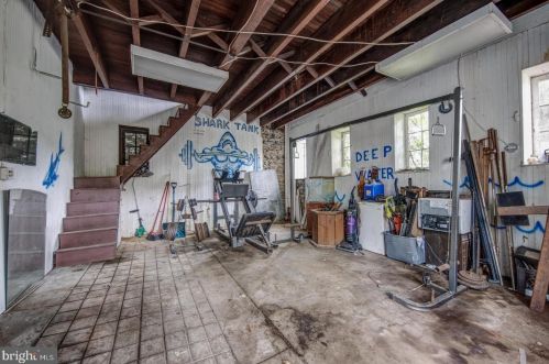 6638 Greene St, Philadelphia PA 19119-3114 exterior