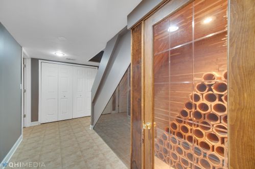 6717 Keating Ave, Chicago IL 60629-5649 exterior