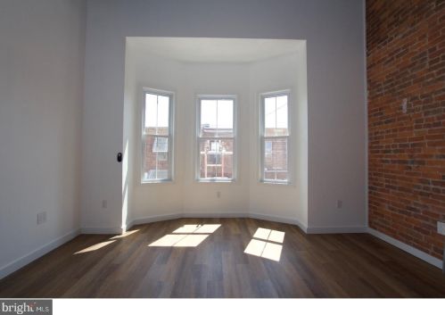 1515 Mckean St, Philadelphia PA  19145-3033 exterior