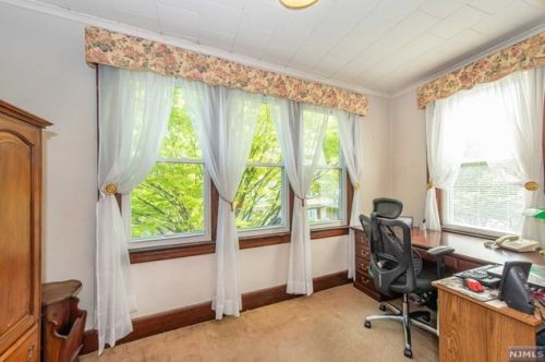 5 Wilfred St, Montclair NJ 07042-1644 exterior