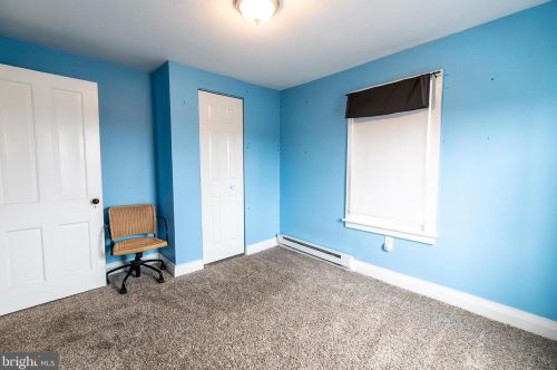 350 Maple Ave, Hanover PA  17331-5124 exterior