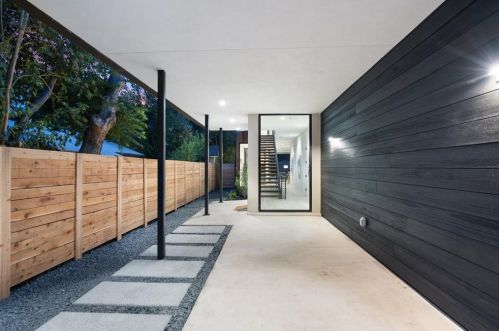 703 Fletcher St, Austin TX exterior