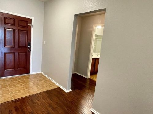 9405 Castle Pines Dr, Austin TX  78717-3967 exterior