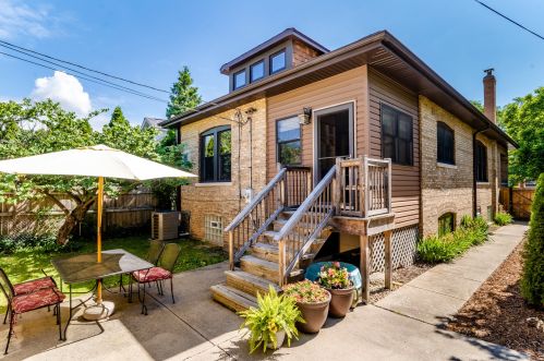 9738 Damen Ave, Chicago IL 60643-1629 exterior