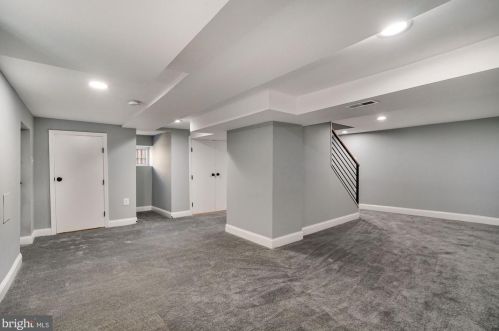 5111 Astor Pl, Washington DC  20019-6444 exterior