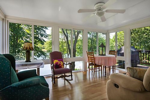 1292 Balsam Trl, Saint Paul MN 55123-1707 exterior