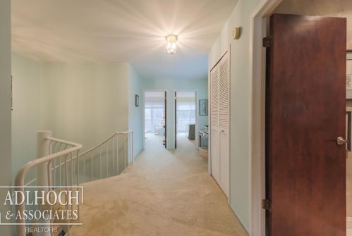 1222 Oakwood Ct, Rochester MI 48307-2541 exterior