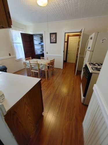 181 Northampton Ave, Springfield MA 01109-3346 exterior