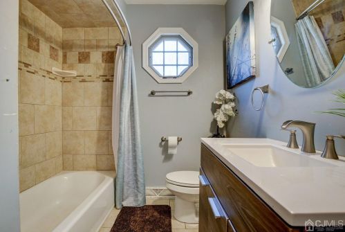 2 Nicholas Dr, Old Bridge NJ 08857-1558 exterior