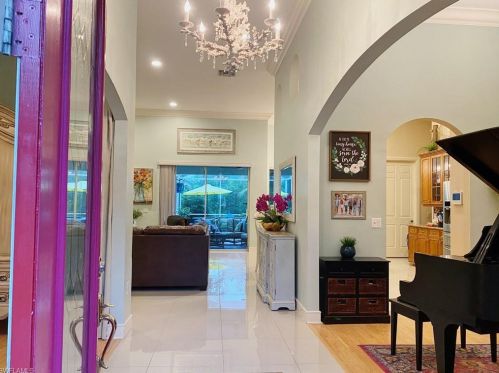 30 Madison Dr, Naples, FL 34110-1322