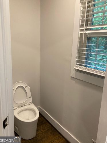 2933 Margaret Mitchell Ct, Atlanta GA 30327-1614 exterior