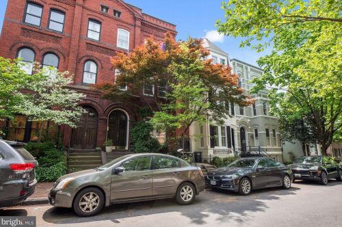 3126 Dumbarton St, Washington, DC 20007-3308