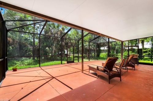 180 23 St, Naples FL 34120-1818 exterior