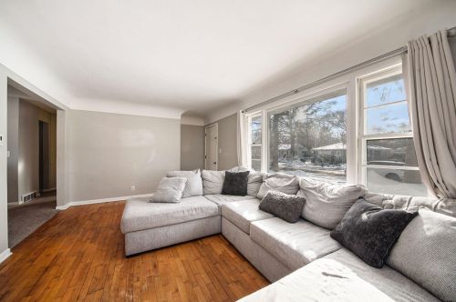 2016 Marcoux Ave, Meskegon MI  49442-2522 exterior