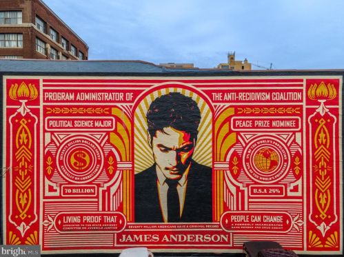 1131 Callowhill St, Philadelphia PA 19123-3709 exterior