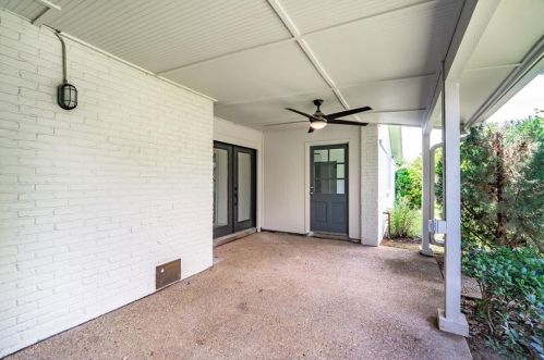 4045 Cedar Bayou Dr, Dallas TX  75244-7220 exterior