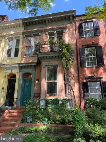 122 3rd St, Washington DC  20002-7314 exterior