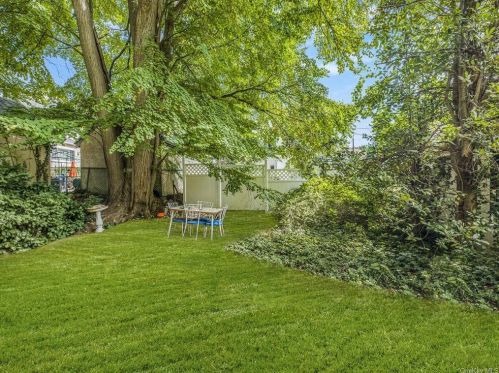 29 Mersereau Ave, Mount Vernon NY 10553-1105 exterior