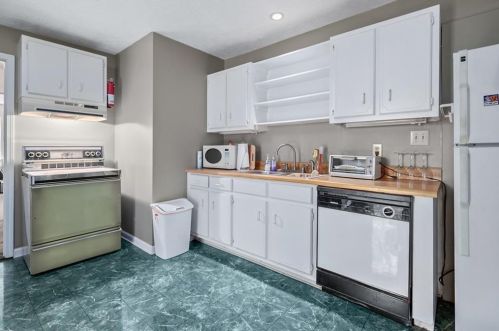 433 Grady Pl, Atlanta GA 30310-2616 exterior