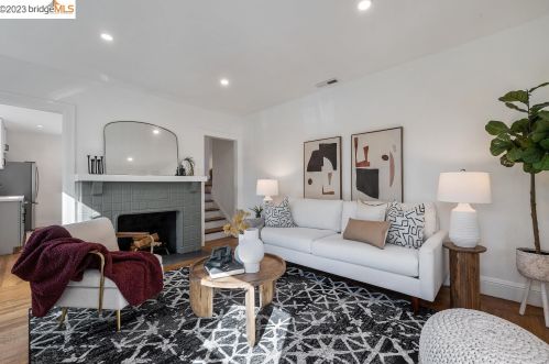 1307 Haskell St, Berkeley CA 94702-2415 exterior