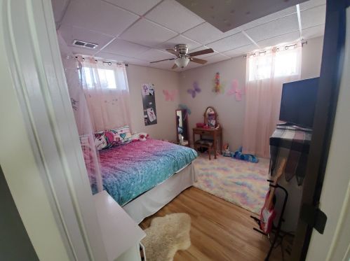 187 Illinois St, Bull Valley IL 60014-4452 exterior