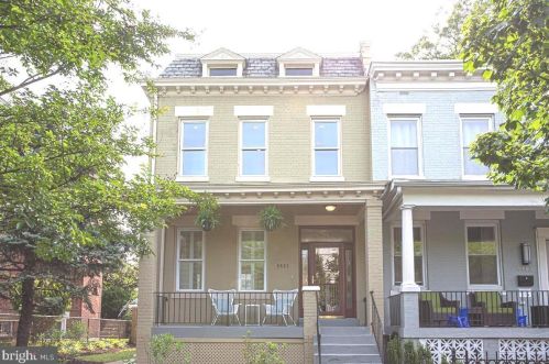 4421 9th St, Washington, DC 20011-7105