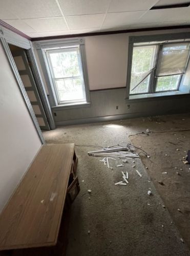 513 California Ave, Pittsburgh PA  15202-2453 exterior