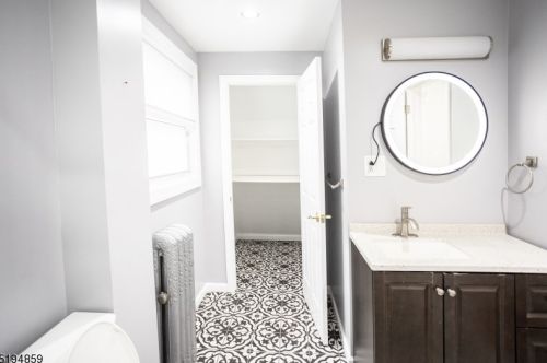 165 Claremont Ave, Montclair NJ  07042-3509 exterior