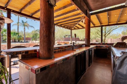 34226 5 Ave, Phoenix AZ 85003-2524 exterior