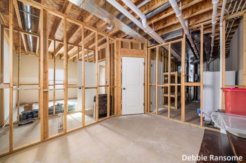 1839 Starr View Ln, Middlevle MI 49333-8061 exterior