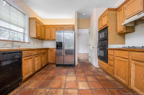 9101 Indian Riv Dr, Fort Pierce FL 34982-7824 exterior