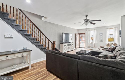 3136 Gaul St, Philadelphia PA 19125-2720 exterior