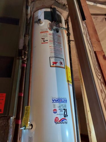 2119 Dartmoor Dr, Joliet IL 60435-3310 exterior