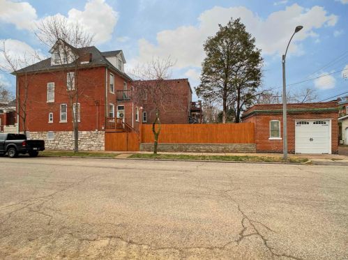 3456 Magnolia Ave, Saint Louis MO 63118-1134 exterior