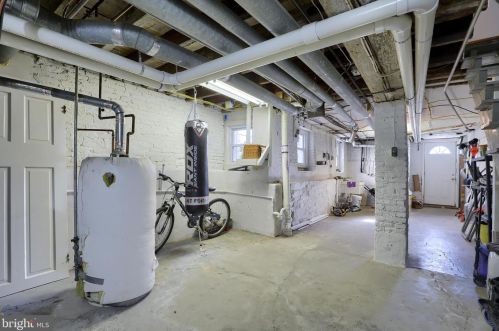 139 Pne St, Lancaster PA 17603-3458 exterior