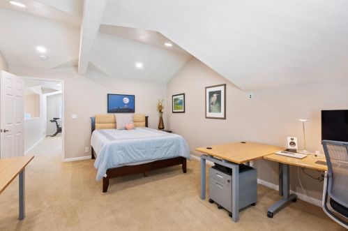 1191 Montmorency Dr, San Jose CA  95118-2028 exterior