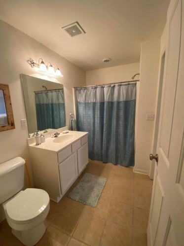 11443 Oklahoma Ave, Milwaukee WI 53227-3940 exterior