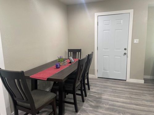 53 Parnell St, Denison TX  75020-2352 exterior