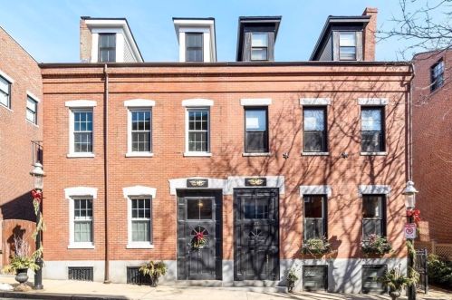 27 Mount Vernon St, Boston MA exterior