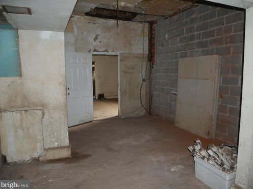 3311 16th St, Philadelphia PA  19140-4902 exterior