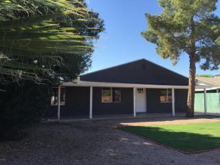 1902 23rd St, Phoenix, AZ 85006-2428