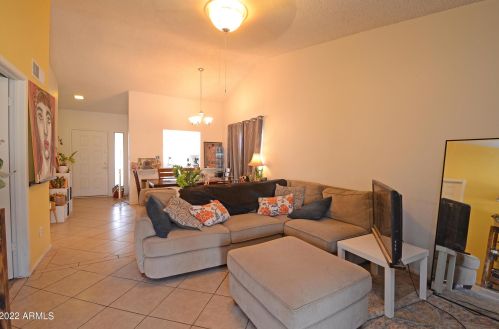 14254 26th Ln, Phoenix AZ  85023-5953 exterior